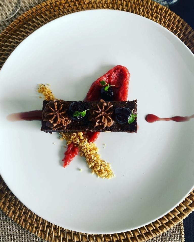 Premium dessert catering Melbourne petit fours